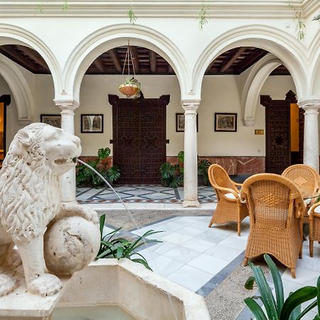 Palacio Marques De La Gomera Osuna Ngoại thất bức ảnh
