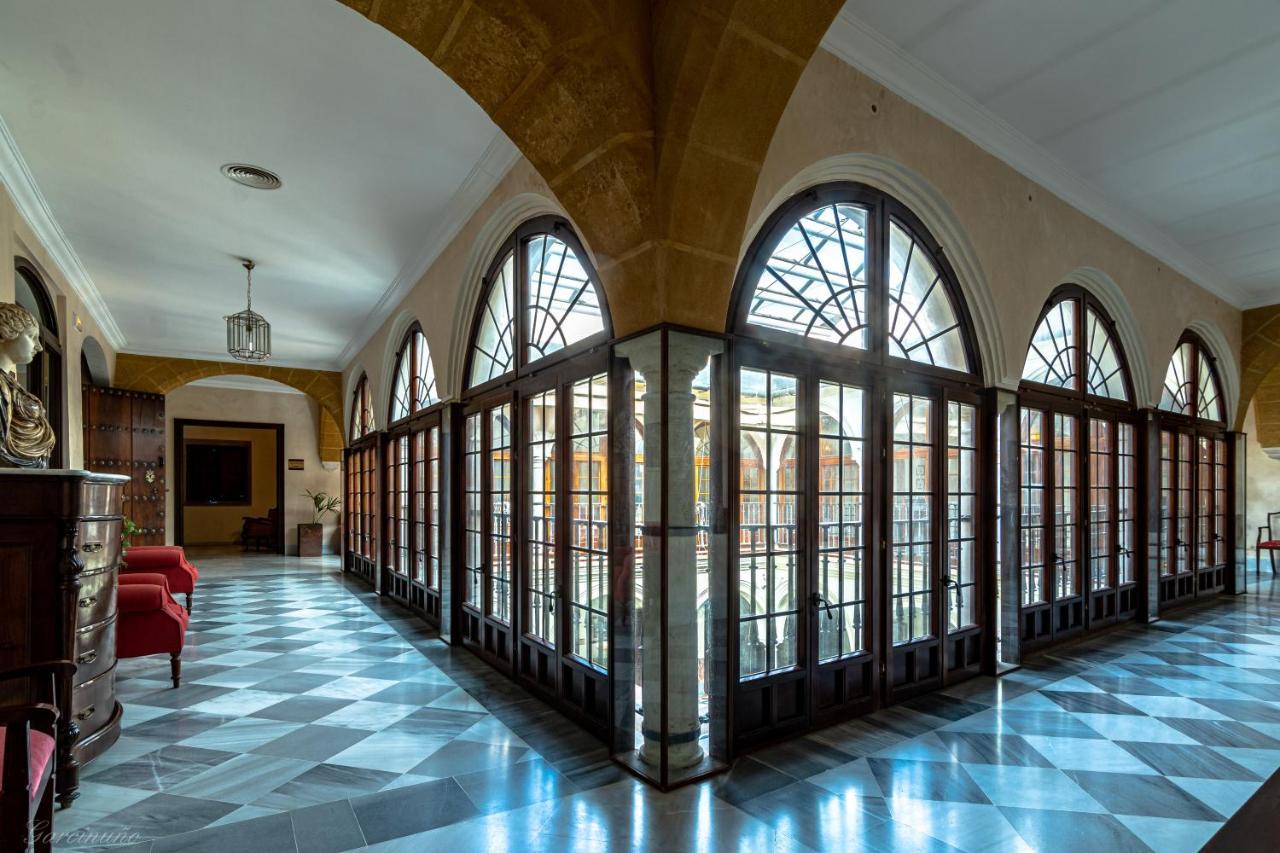 Palacio Marques De La Gomera Osuna Ngoại thất bức ảnh