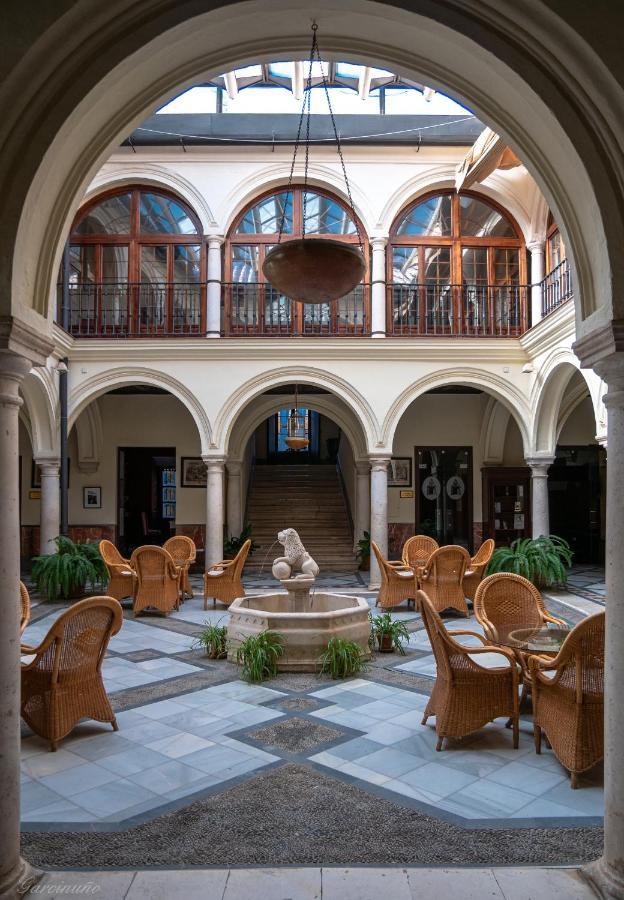 Palacio Marques De La Gomera Osuna Ngoại thất bức ảnh