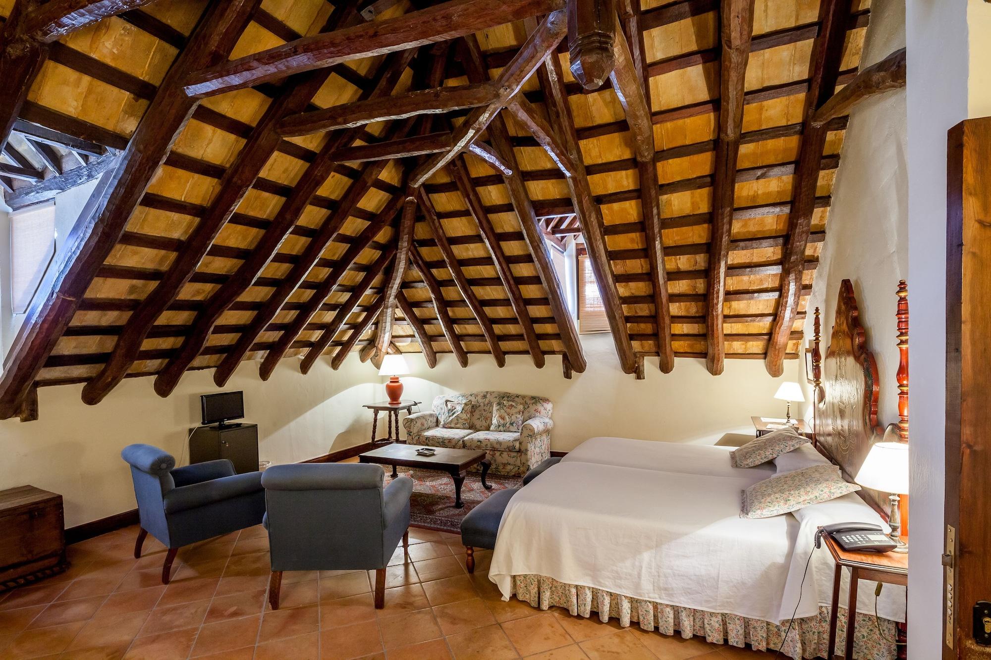 Palacio Marques De La Gomera Osuna Ngoại thất bức ảnh