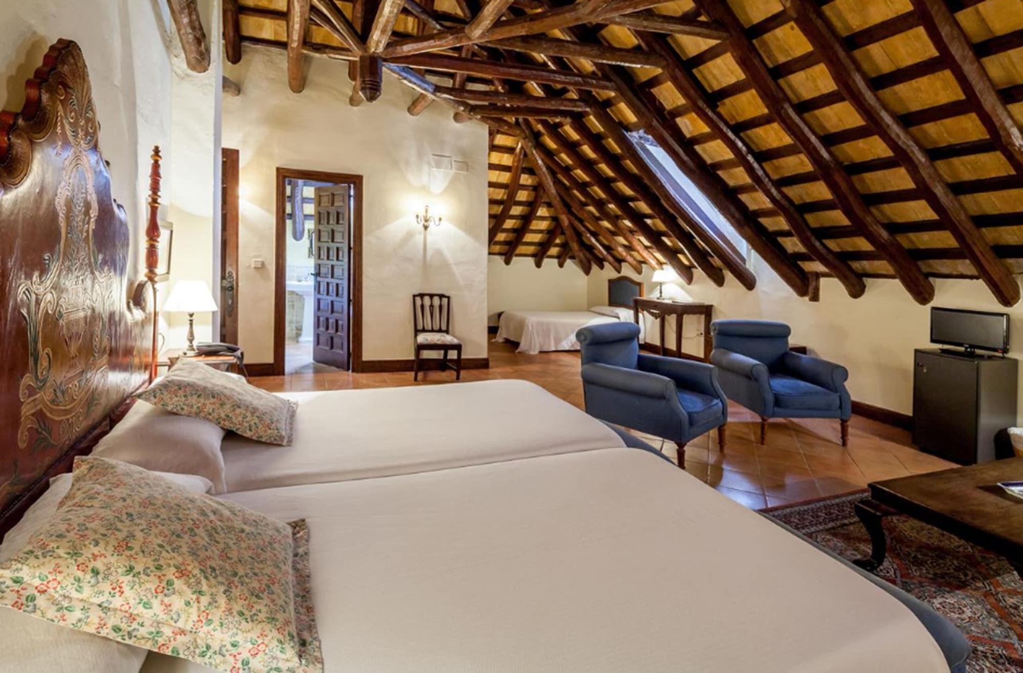 Palacio Marques De La Gomera Osuna Ngoại thất bức ảnh