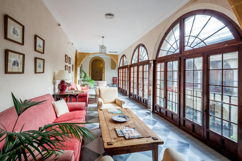 Palacio Marques De La Gomera Osuna Ngoại thất bức ảnh